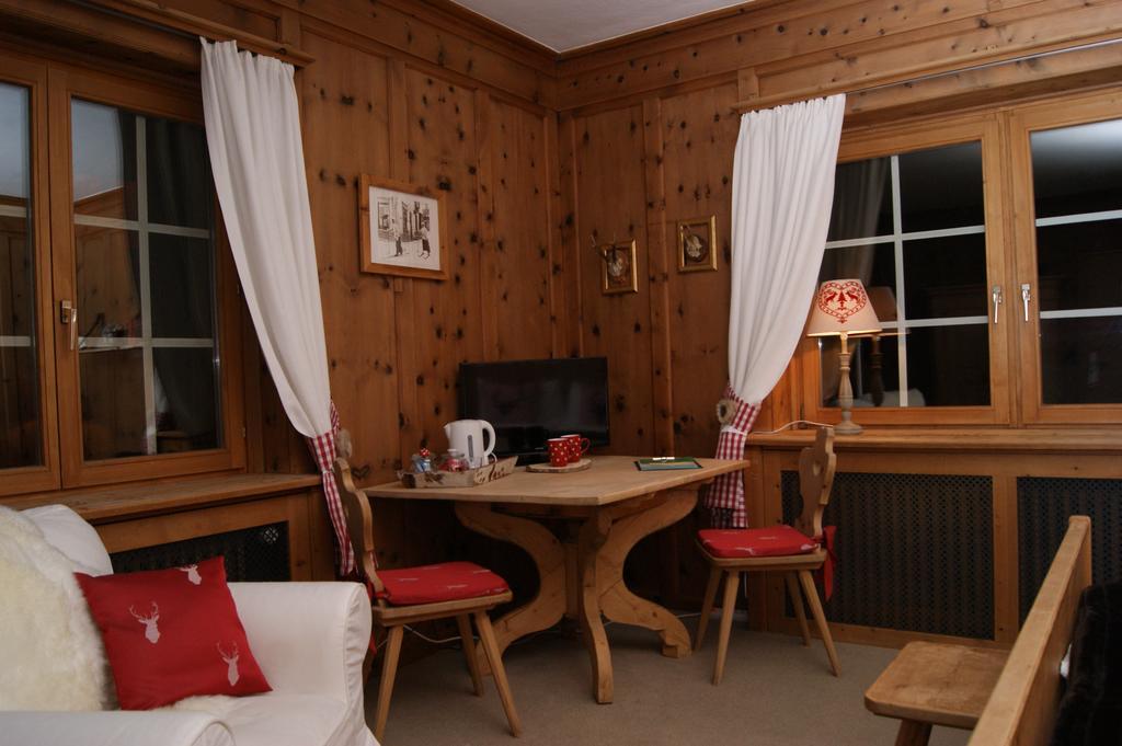 Hotel Arturo Celerina/Schlarigna Dış mekan fotoğraf